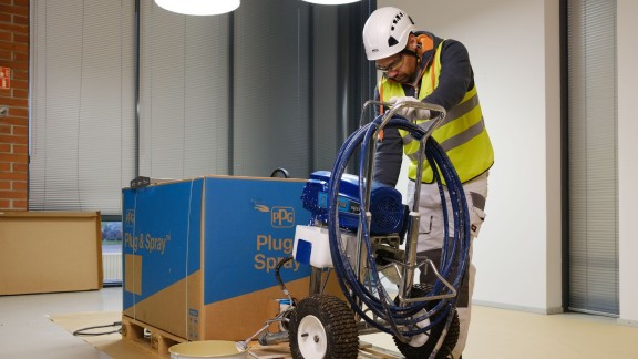 detach the sprayer from the adapter