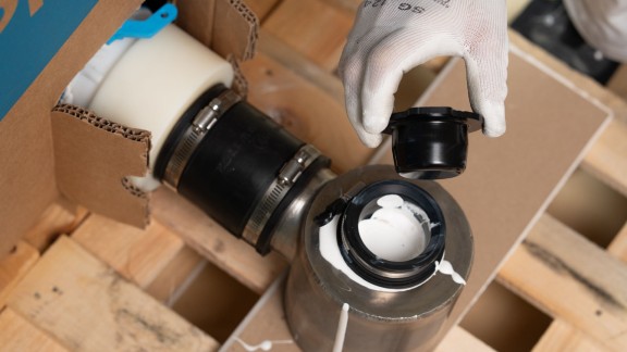 clean the paint sprayer