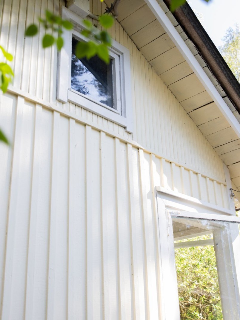 cottage wall painting in light yellow colour