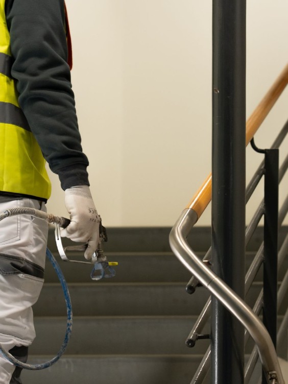 A closed system for reliable operation