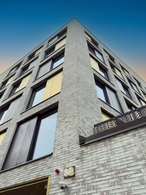 Lyyra building