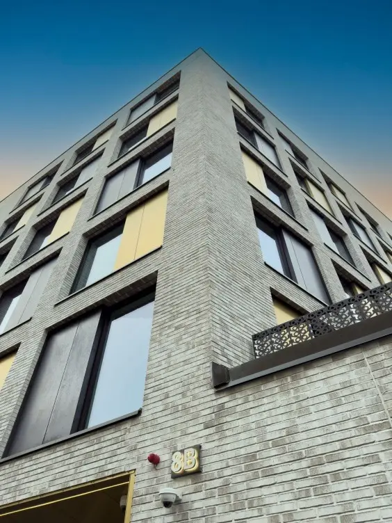 Lyyra building