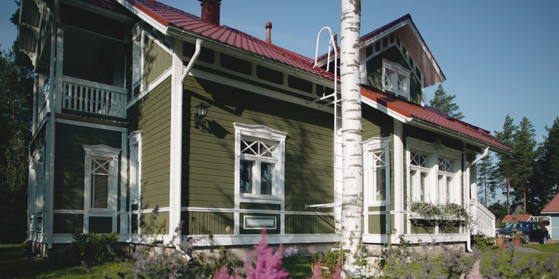 4 mistakes in painting wooden house facade Tikkurila