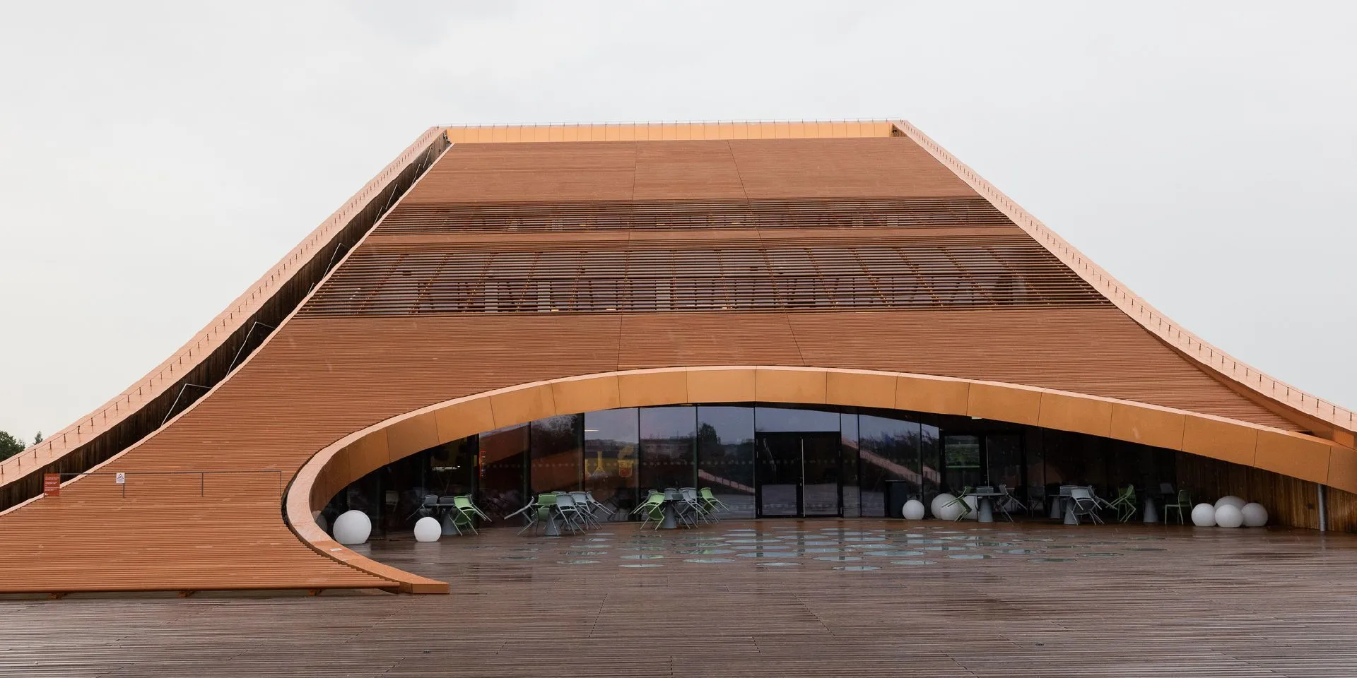 Vizium Science Centre