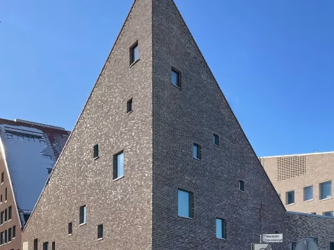 Tikkurilan kirkko