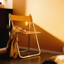 bright yellow wall in contrast to dark wall