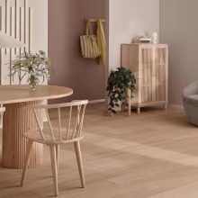 how to varnish wooden floor