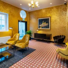 Golden interior walls of Jungmann