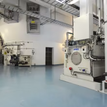 Coating solutions for floors in production plants and the chemical industry