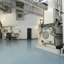 Coating solutions for floors in production plants and the chemical industry