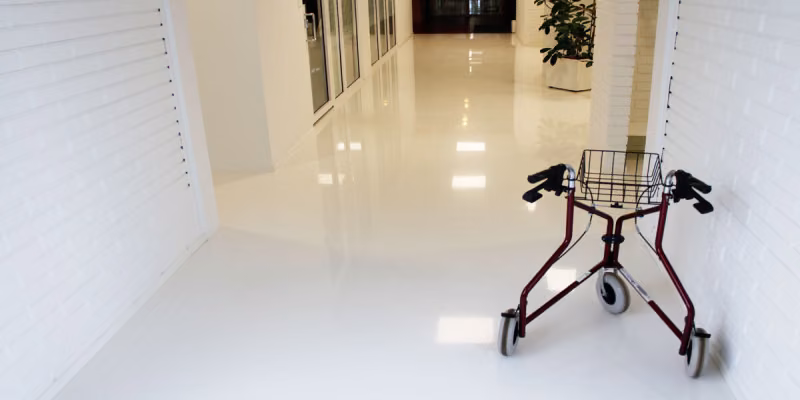 Coating solutions for floors in healthcare facilities and pharmaceutical premises