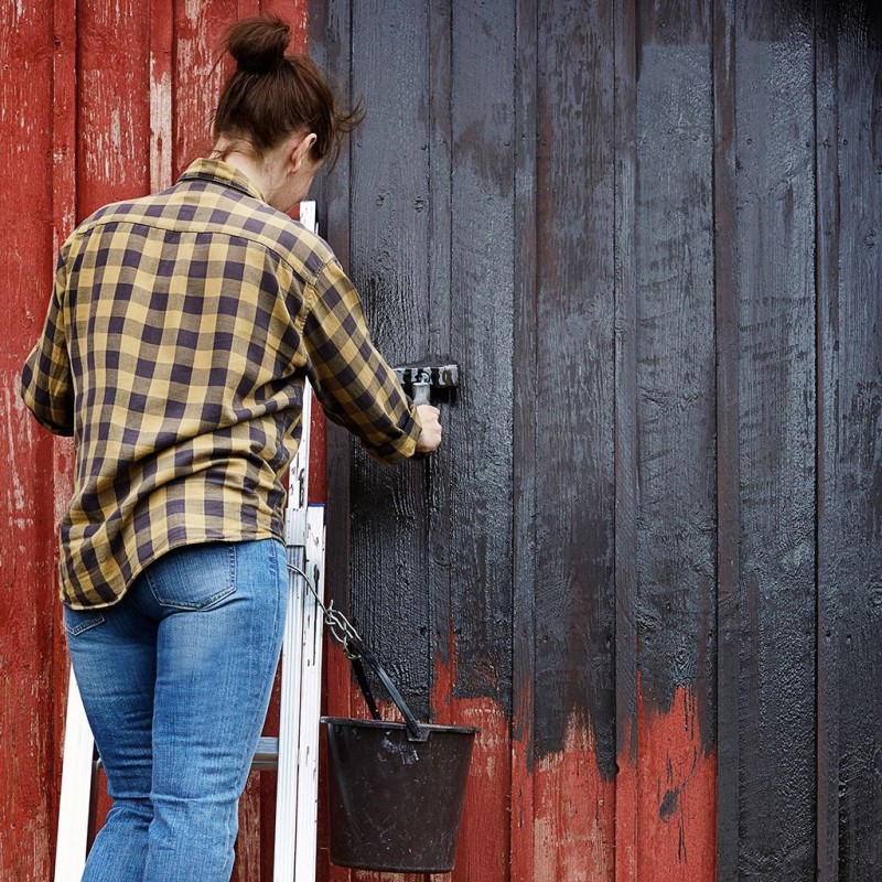painting barn